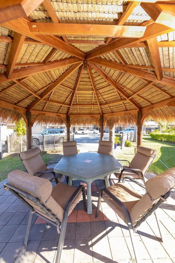 Tuncurry Motor Lodge Bagian luar foto