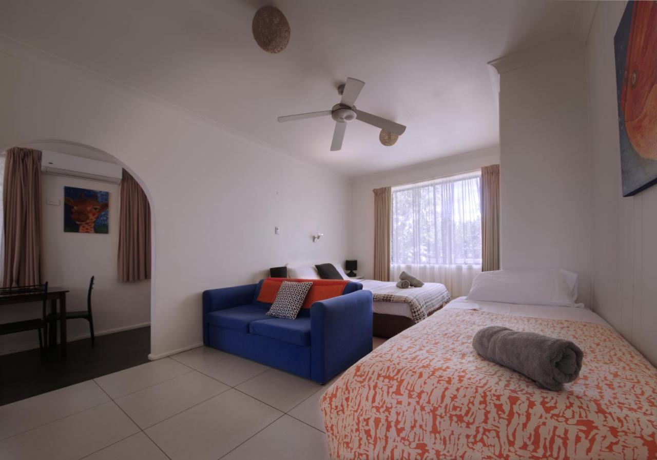 Tuncurry Motor Lodge Bagian luar foto