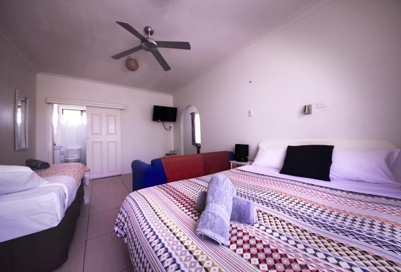 Tuncurry Motor Lodge Bagian luar foto