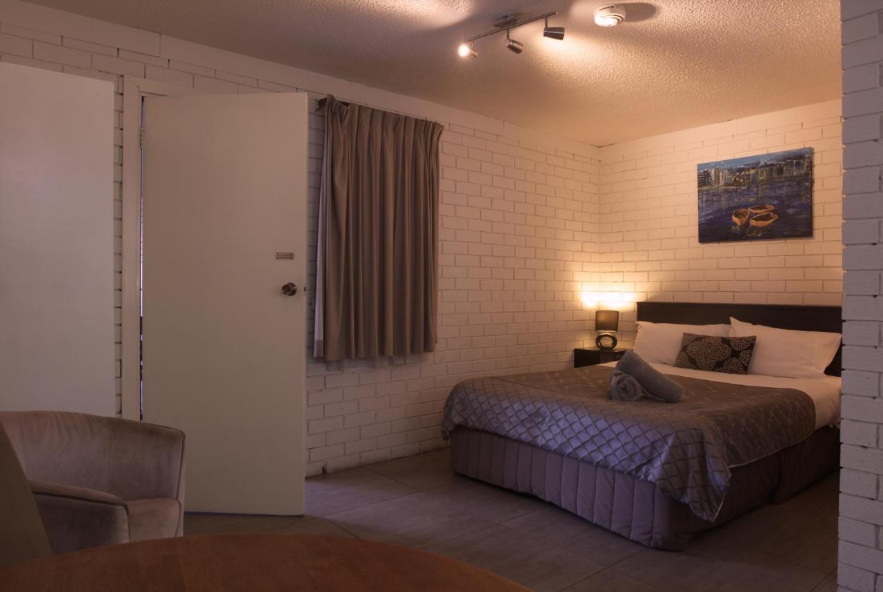 Tuncurry Motor Lodge Bagian luar foto